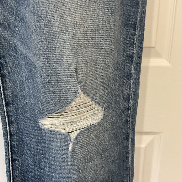 Lucky Legend - Picture 3 of 8